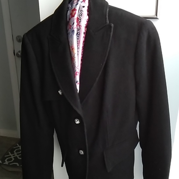 💯% Wool 🌟Cropped🌟 Blazer - Picture 8 of 13